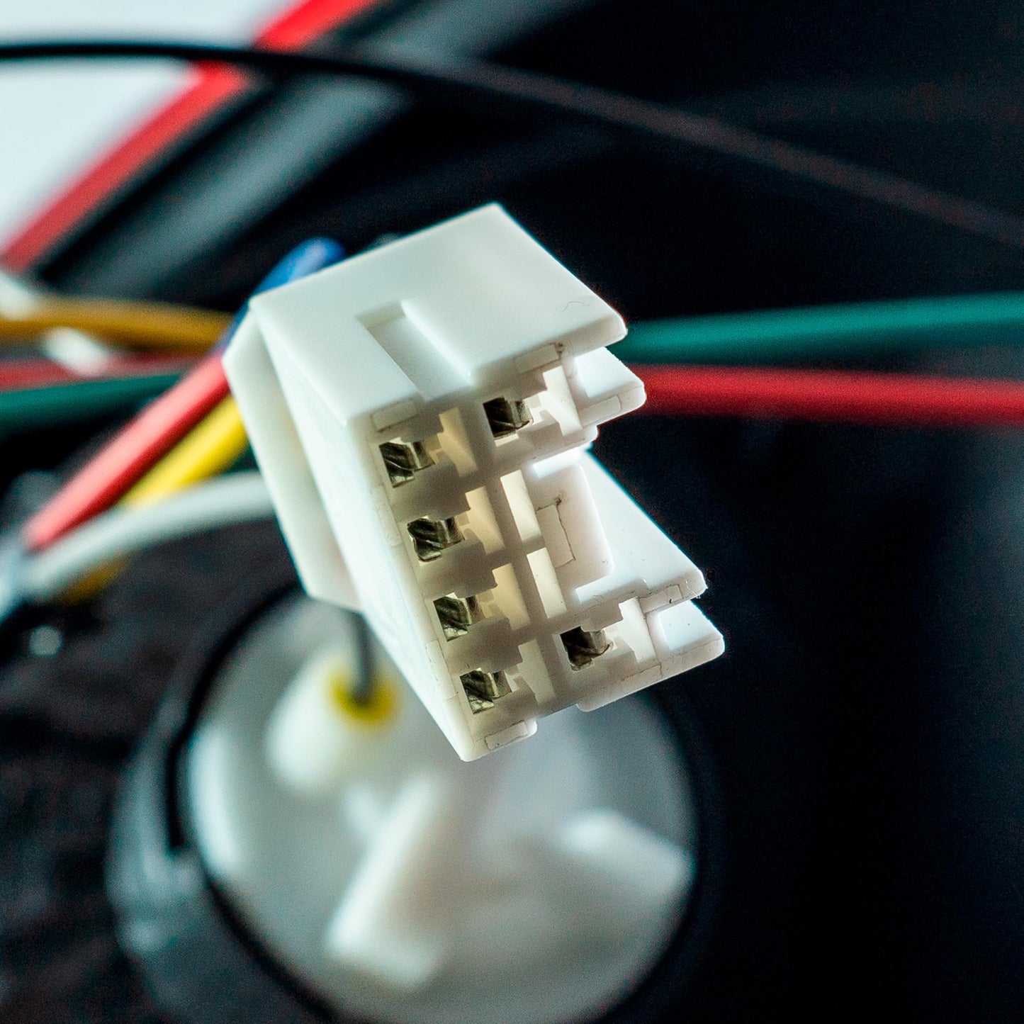 Calavera Derecha Compatible con SPARK CLASSIC 2013 2014 2015 2016 2017 C/ARNES (ROJO/BLANCO/BLANCO)