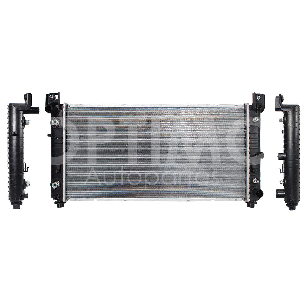 CHEVROLET SILVERADO 4.8L/5.3L 1999 2000 2001 2002 2003 2004 2005 2006 2007 2008 2009 2010 RADIADOR AGUA C/S AIRE AUT 880*470*26MM 4ENTRAS P/ACEITE (SUBURBAN) T/SOLDADO