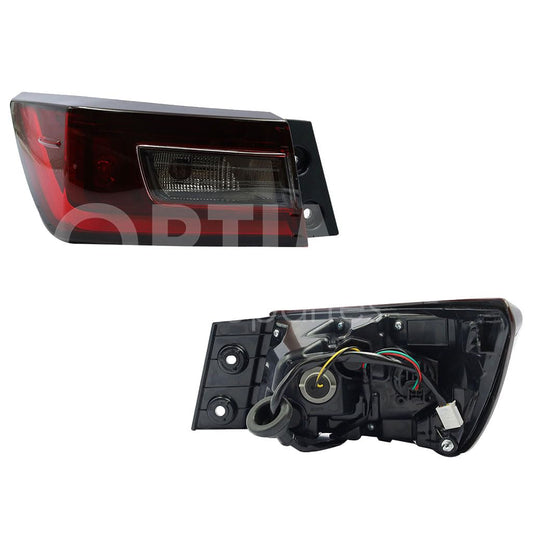 2023 - 2024  TOYOTA YARIS SEDAN CALAVERA IZQ EXT C/ARNES C/LED S/DRL OSCURA (VERSION BASE) (ROJO/BLANCO/ROJO)