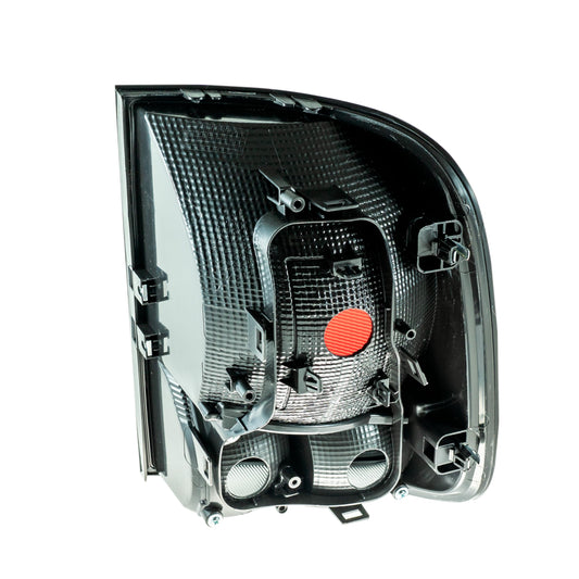 2024 - 2026  VOLKSWAGEN SAVEIRO CALAVERA IZQ S/ARNES OSCURA FILO NEGRO (ROJO/BLANCO)