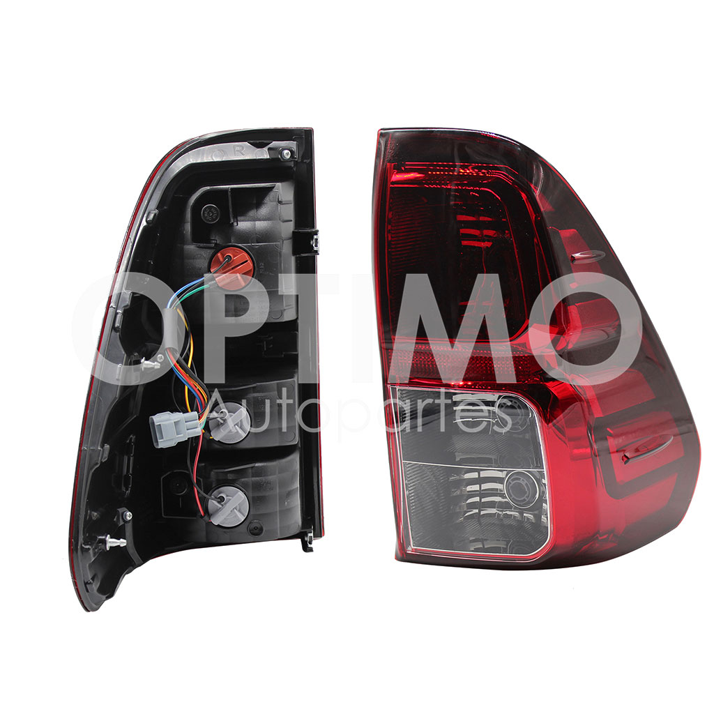 FCNT0701 — TOYOTA HILUX 2/4WD